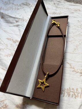 Rare Vintage Coach Star Pendant Chocker Necklace